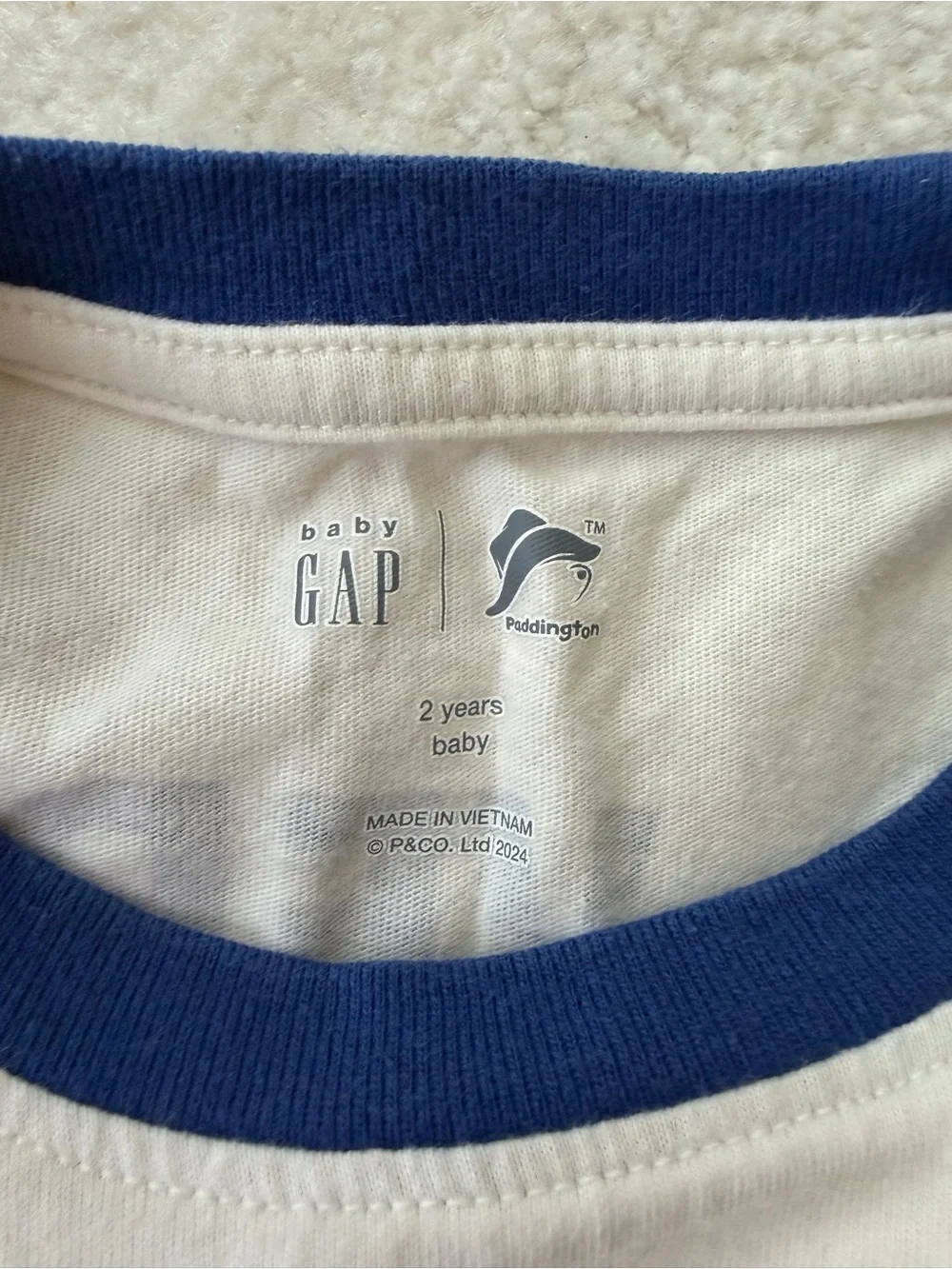 Gap Paddington Very Rare Sort of BearWhite Long-Sleeve Graphic Top Navy Trim
